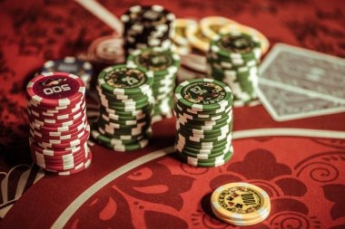 Bikini Paradise live dealer table interface on bejo888 mobile app showing tropical-themed blackjack studio